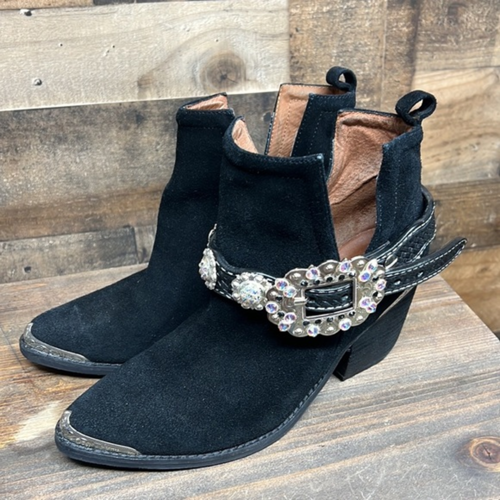 Rodeo Drive Rhinestone Boot Belt or Dog Collar Size 16‎